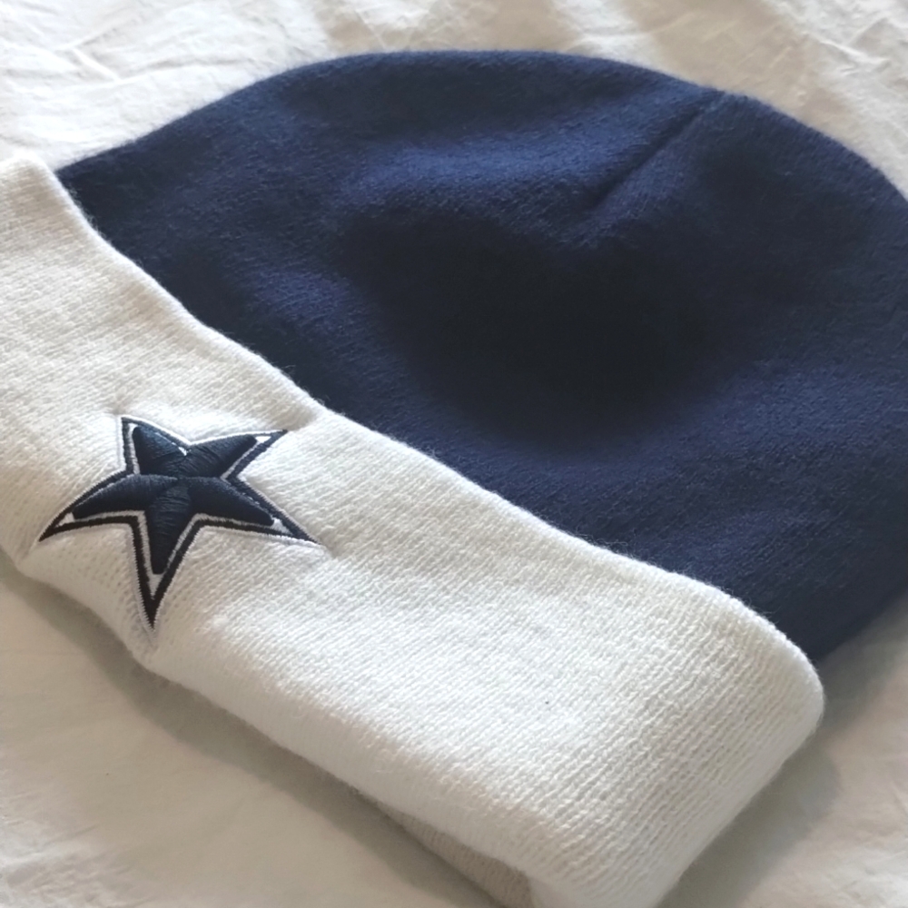 Dallas Cowboys NWOT Unisex Beanie Cap